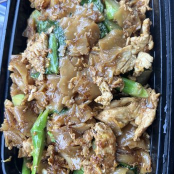 Coconut Rabbit - Pad See Ewe Noodle - Thai Near Me - Los Alamitos, California