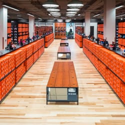 Nike Factory Store - Mirabel