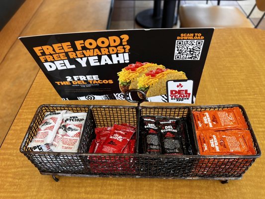 Del Taco by null