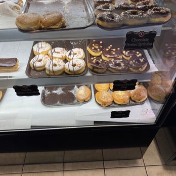 Mr. Bob's Do-Nuts - Donuts Near Me - Marion, North Carolina