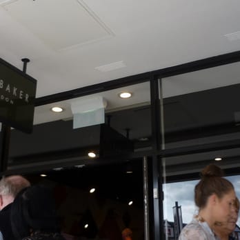 ted baker cheshire oaks telephone number