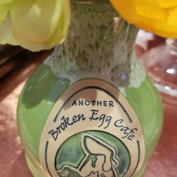 Another Broken Egg Cafe - Breakfast & Brunch Near Me - Pembroke Pines, Florida