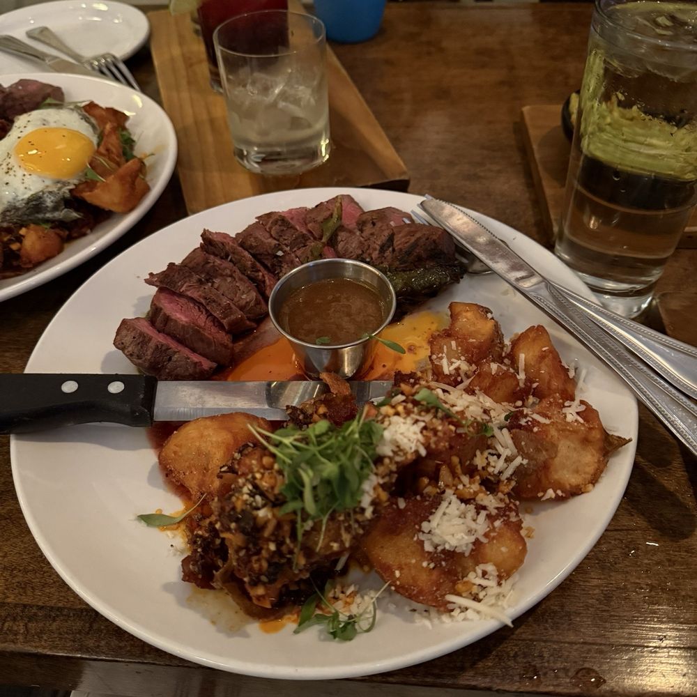 Momocho - Carne asada - Mexican Near Me - Cleveland, Ohio Momocho - Carne asada - Mexican Near Me - Cleveland, Ohio