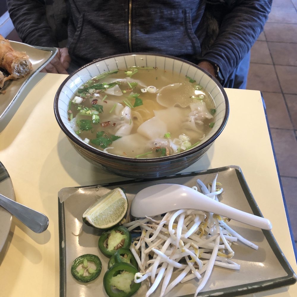Jasmine Deli - Wonton and egg noodle soup - Vietnamese Near Me - Minneapolis, Minnesota Jasmine Deli - Wonton and egg noodle soup - Vietnamese Near Me - Minneapolis, Minnesota