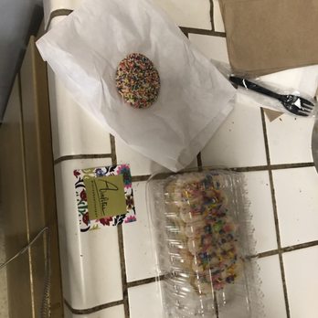 Abuelitas - The delicious sprinkle cookie and confetti cake I had to get - Desserts Near Me