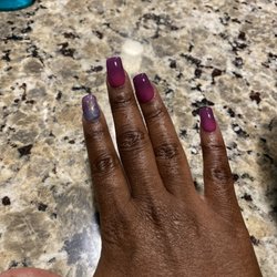 Nail Spa - Cold mood nails.