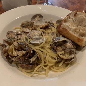 Fiorella's Cucina - Italian Near Me - Newton, Massachusetts Fiorella's Cucina - Italian Near Me - Newton, Massachusetts