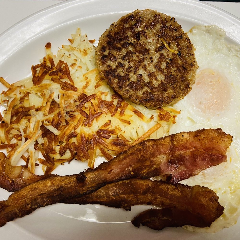 Gabby's Kitchen - Big breakfast - Diners Near Me - Chino Valley, Arizona