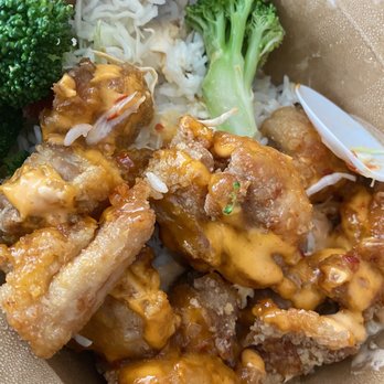 Pinch - Fried chicken bento - Food Trucks Near Me - Austin, Texas
