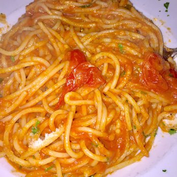 Luna Rossa - Spaghetti - Italian Near Me - Tustin, California
