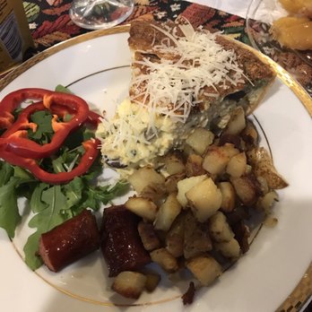 Battlefield Bed & Breakfast Inn - Veggie Quiche - Bed & Breakfast Near Me - Gettysburg, Pennsylvania