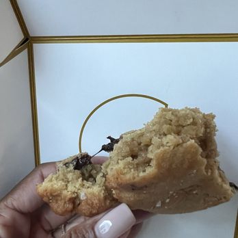 Chip Cookies - Rolling Hills - The SW CHIP in all it's thickness lol - Bakeries Near Me - Torrance, California Chip Cookies - Rolling Hills - The SW CHIP in all it's thickness lol - Bakeries Near Me - Torrance, California