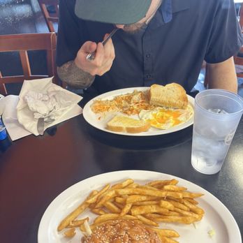Grandpa’s Cafe - Breakfast & Brunch Near Me - Clearlake, California Grandpa’s Cafe - Breakfast & Brunch Near Me - Clearlake, California
