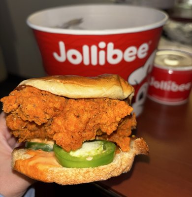 JOLLIBEE - Updated October 2026 - 595 Reviews - 850 Photos - 2800