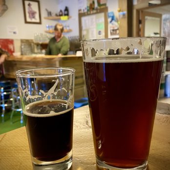 Never Summer Brewing - Up Yer Kilt Scottish Ale pint and Apple Green Chile Brown Ale 8 Oz. - Breweries Near Me - Granby, Colorado Never Summer Brewing - Up Yer Kilt Scottish Ale pint and Apple Green Chile Brown Ale 8 Oz. - Breweries Near Me - Granby, Colorado