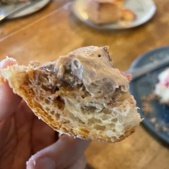 Éan - Bite of the coffee and chocolate cruffin - Coffee & Tea Near Me - Galway, G