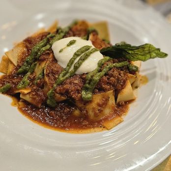 The Porch Pour - Pasta Bolognese - Beer Bar Near Me - Midlothian, Texas