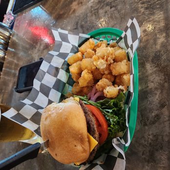 Stingers Bar & Grill - Burger with Fried Egg - Sports Bars Near Me - Azle, Texas
