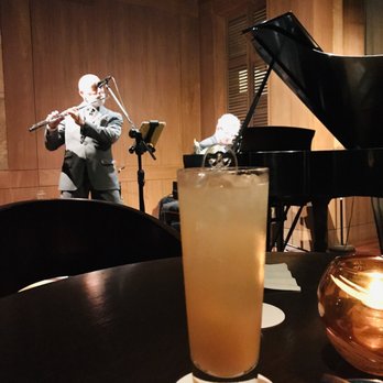 Lewers Lounge - Jazz & Blues Near Me - Honolulu, Hawaii Lewers Lounge - Jazz & Blues Near Me - Honolulu, Hawaii
