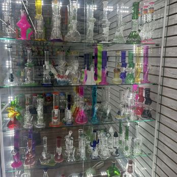 SMART VAPE & TOBACCO - Updated May 2026 - 4307 N Roan St, Johnson City,  Tennessee - Tobacco Shops