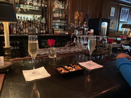 Thoroughbred Club by null