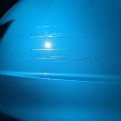 Lynden Lube & Auto - Motor oil dripped all over the hood.