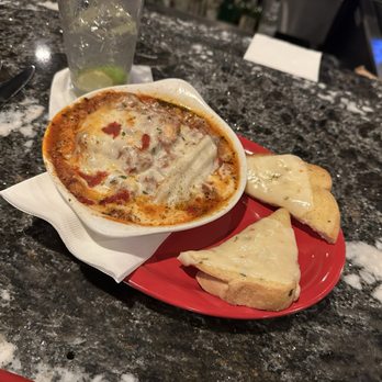 Leonardo's - Lasagna - Pizza Near Me - Cedar Rapids, Iowa