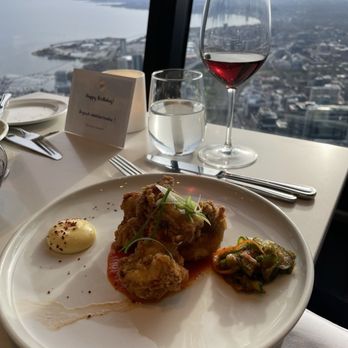 360 Restaurant - Canadian (New) Near Me - Toronto, Ontario