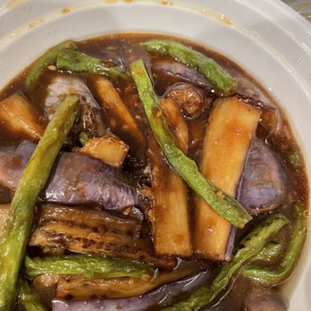 Noah's Kitchen - Egg plant and long bean - Asian Fusion Near Me - Brookline, Massachusetts