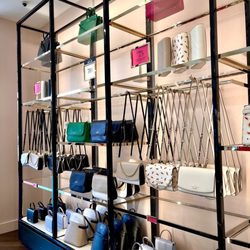 kate spade new york outlet - Bag display