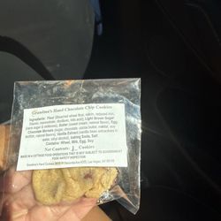 Chocolate chip cookie