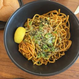Garlic soba