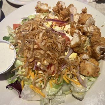 Bubba's 33 - Chicken tender salad - Sports Bars Near Me - Goodyear, Arizona