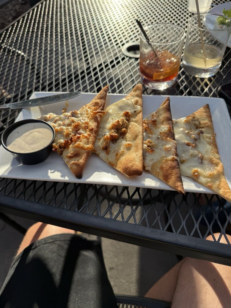 Social spots from LiveOaks