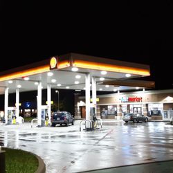 Shell - Convenience store.