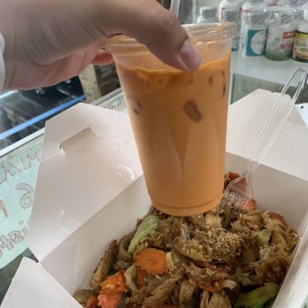 Thaiwoodburn - Chicken pad see ew, and Thai tea - Thai Near Me - Woodburn, Oregon Thaiwoodburn - Chicken pad see ew, and Thai tea - Thai Near Me - Woodburn, Oregon
