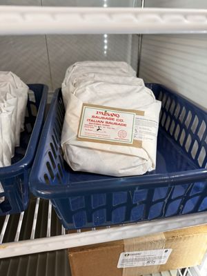 Paisano's Deli by null