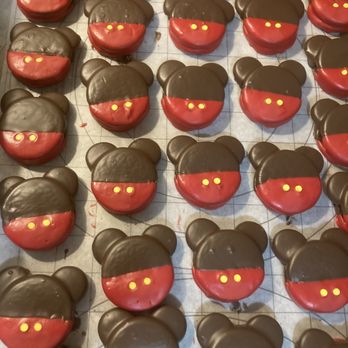 Tee 'Licious Dessert Creations - Chocolate oreo's Chocolate covered oreo Cookies - Desserts Near Me - Livonia, Michigan Tee 'Licious Dessert Creations - Chocolate oreo's Chocolate covered oreo Cookies - Desserts Near Me - Livonia, Michigan