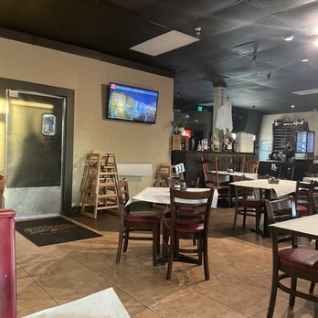 Cariera's Fresh Italian - Italian Near Me - Winter Garden, Florida Cariera's Fresh Italian - Italian Near Me - Winter Garden, Florida