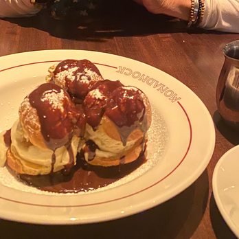 Bistro Monadnock - We had this delicious pastry dish for dessert--the actual name for it escapes me. - French Near Me - Chicago, Illinois Bistro Monadnock - We had this delicious pastry dish for dessert--the actual name for it escapes me. - French Near Me - Chicago, Illinois