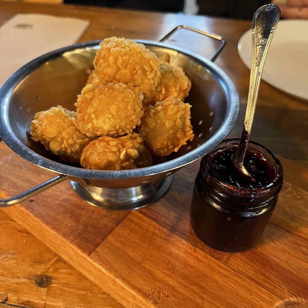 La Guapa - Gouda cheese balls with jam - Vermouth Bars Near Me - Barcelona, B La Guapa - Gouda cheese balls with jam - Vermouth Bars Near Me - Barcelona, B