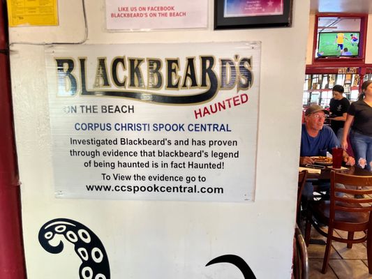 Blackbeard's On the Beach by null