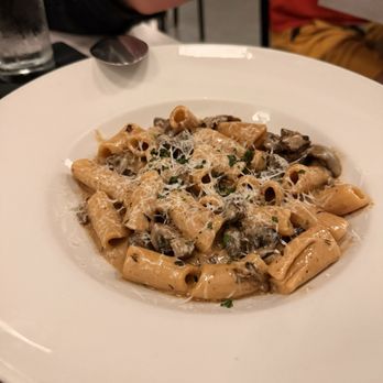 Brick Fire Tavern - Porcini Rigatoni - Pizza Near Me - Honolulu, Hawaii