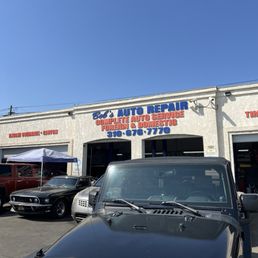 Bob's Auto Repair frontview