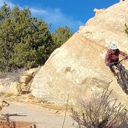 The Bike Mill - Goofing around at Johnny Behind The Rocks