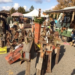 Kelowna Farmer's and Crafter's Market