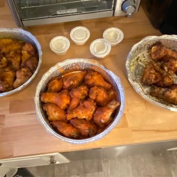 Rita's Pizza - Lemon Pepper, Hot, and Garlic Parmesan Wings with Ranch! - Pizza Near Me - Portsmouth, Virginia Rita's Pizza - Lemon Pepper, Hot, and Garlic Parmesan Wings with Ranch! - Pizza Near Me - Portsmouth, Virginia