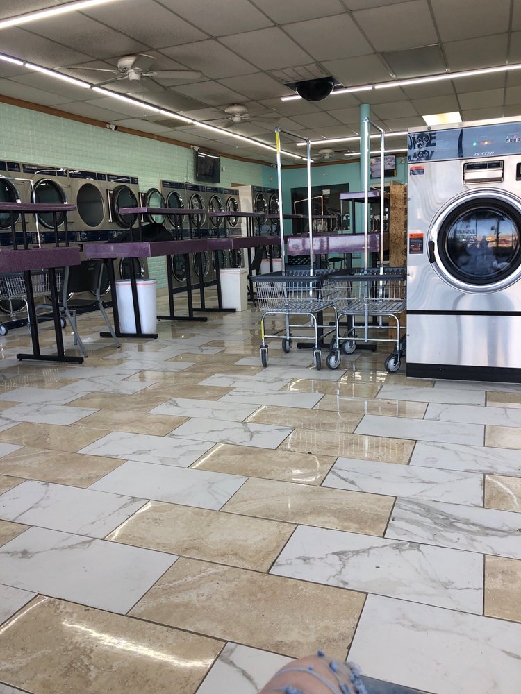 BUBBLES COIN LAUNDRY CLOSED 12 Photos 5211 Rowlett Rd, Rowlett