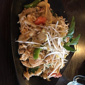 Ocean Thai Cuisine - Drunken Noodles with chicken - Thai Near Me - Oceanside, California