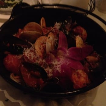Nicole's Restaurant - Seafood Fra diavolo - Italian Near Me - Albany, New York